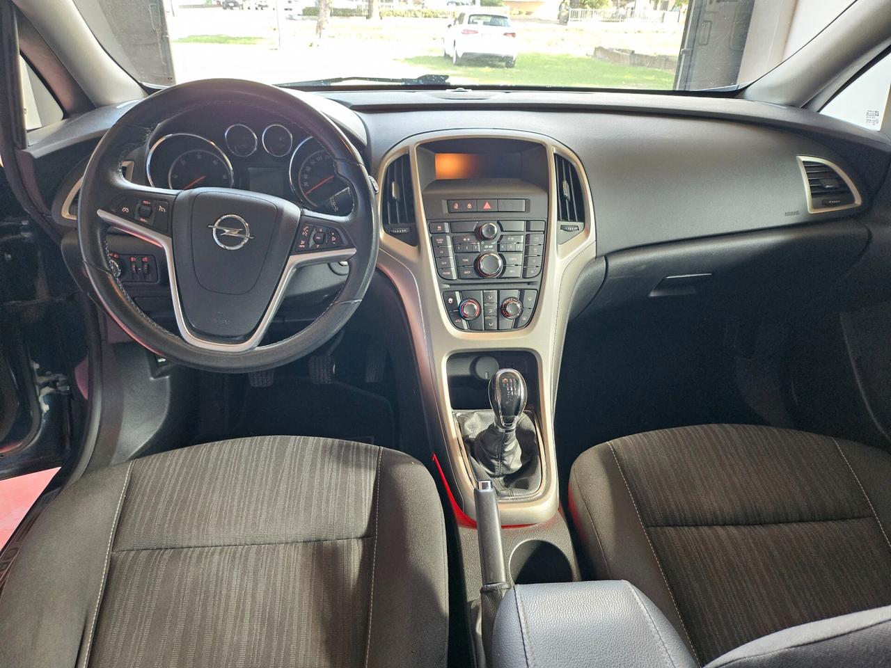 Opel Astra 1.7 CDTI 110CV Sports Tourer Cosmo
