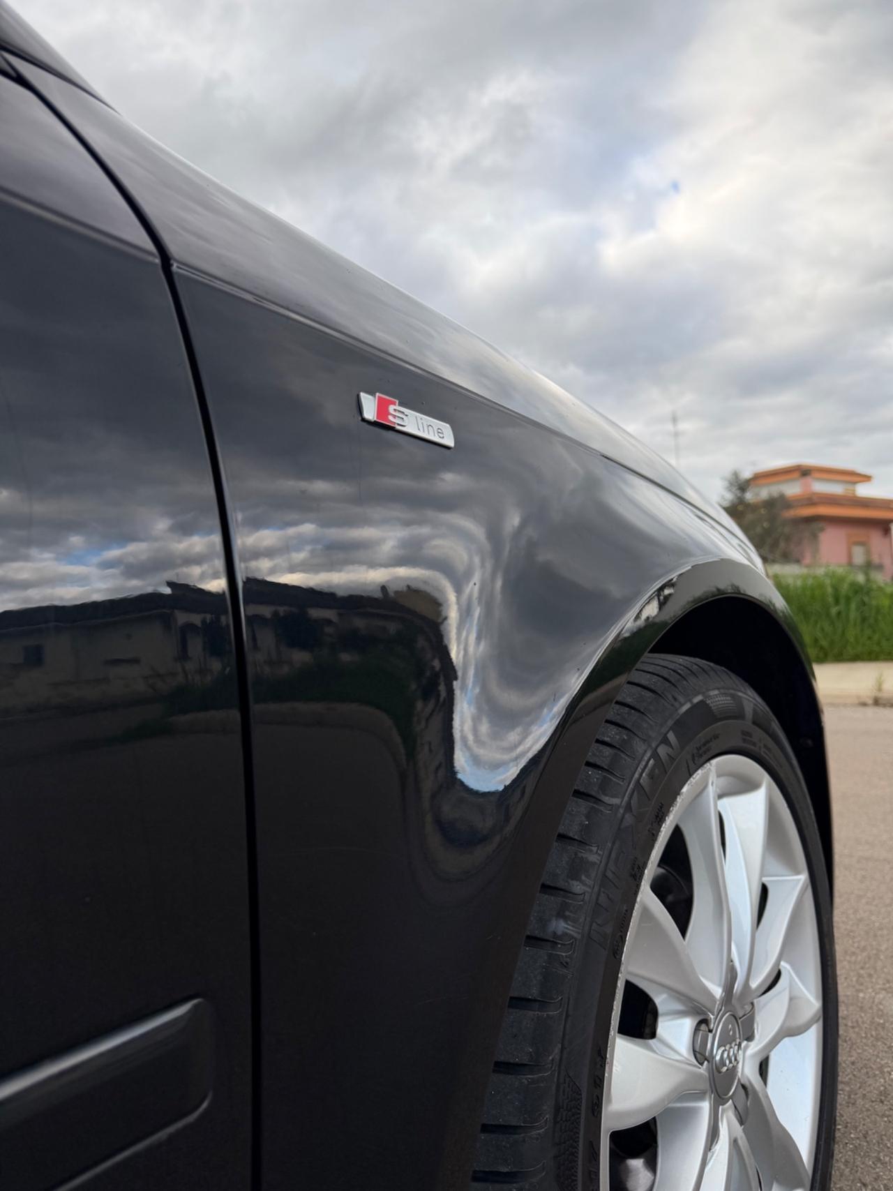 Audi A3 SPB 1.6 TDI 105 CV CR Attraction