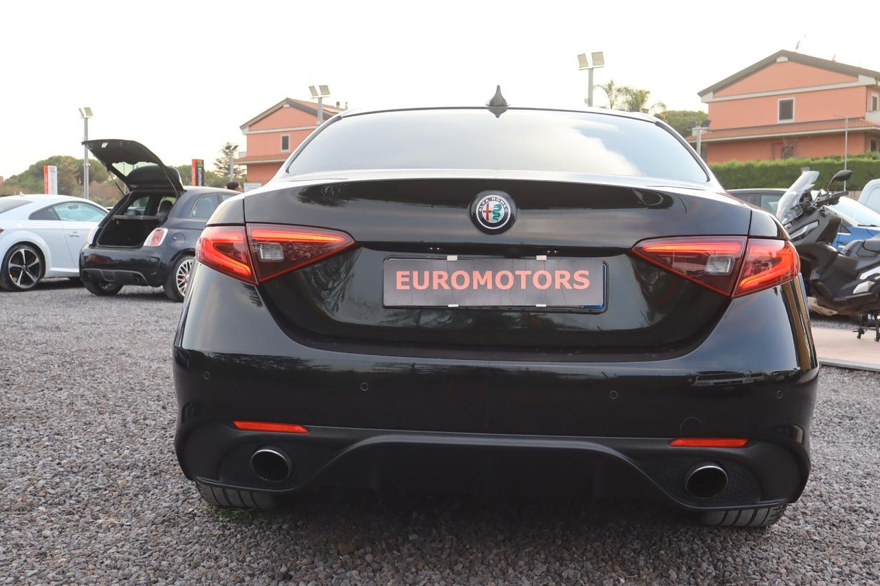Alfa Romeo Giulia Tua A SOLI 152€