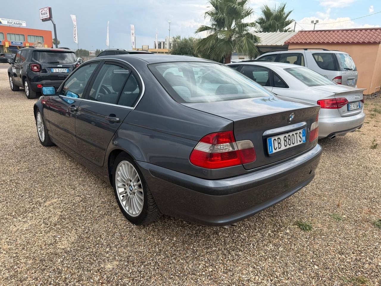 Bmw 330 330d turbodiesel cat 4 porte Attiva