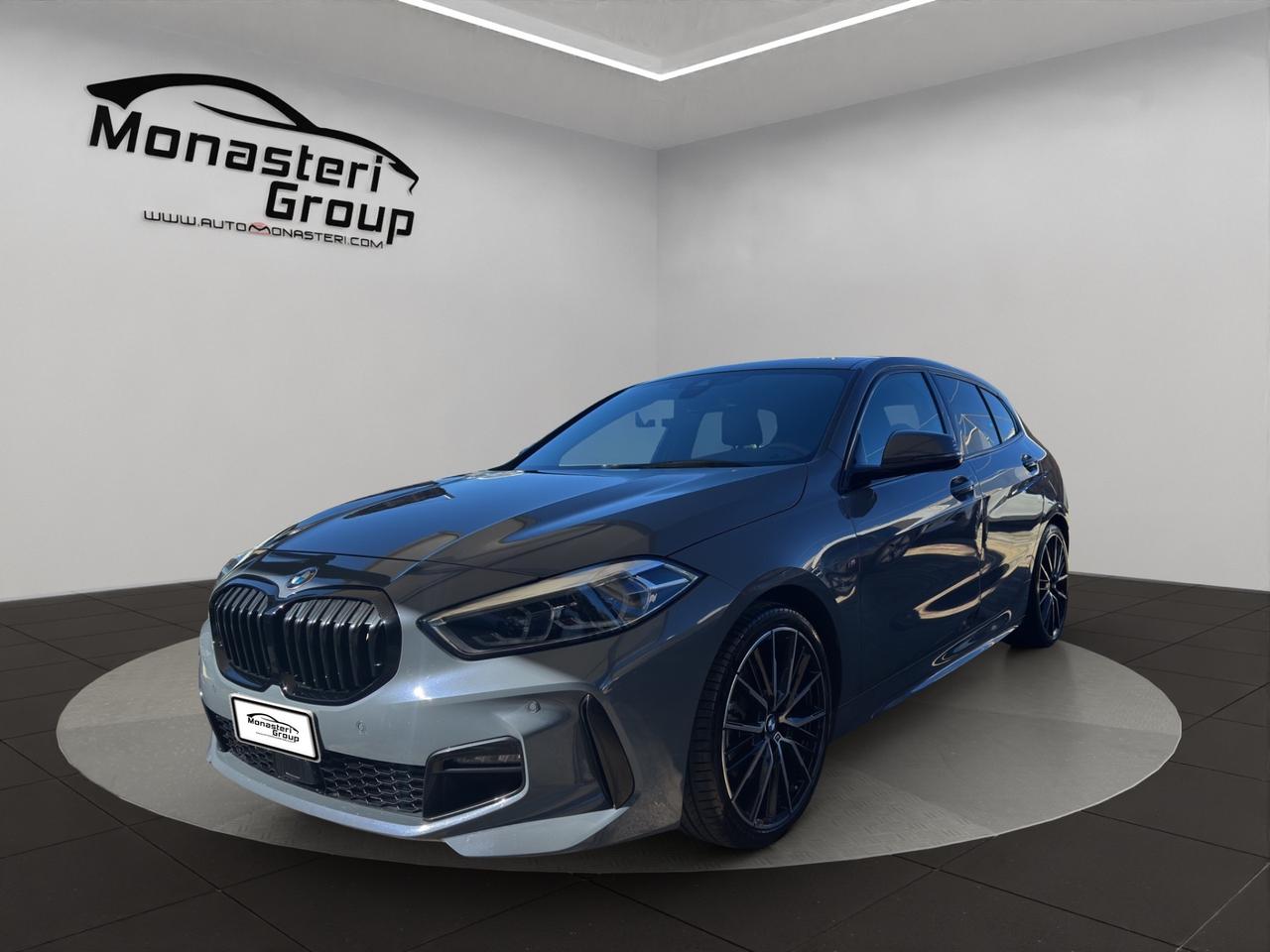 Bmw 116 116d 5p. Msport