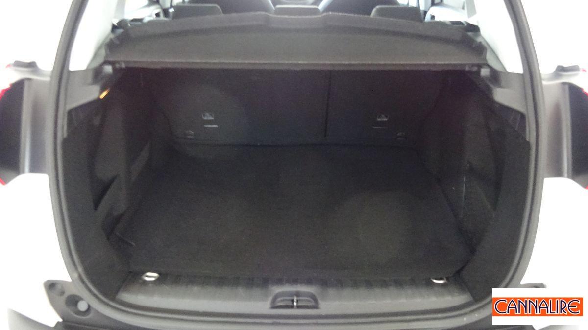 PEUGEOT - 2008 - PureTech 82 S&S Signature