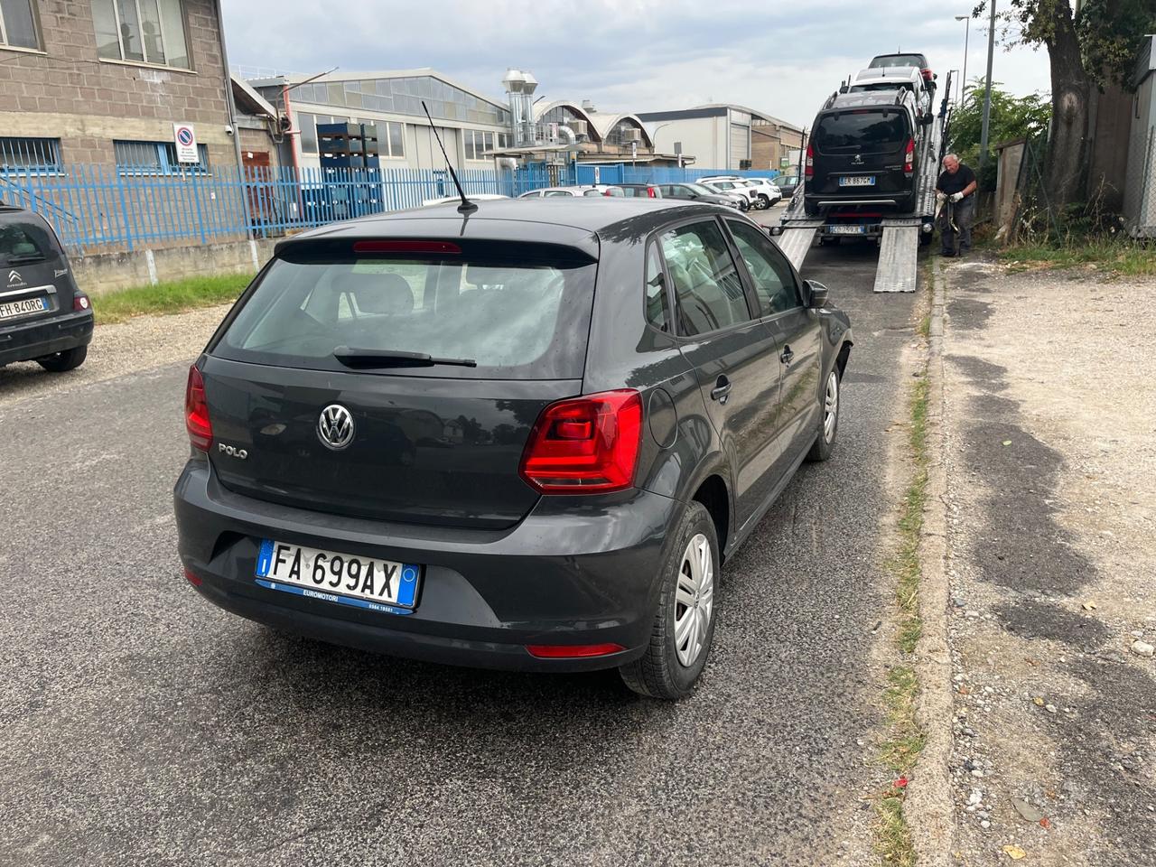 Volkswagen Polo 1.0 MPI 5p. Trendline INCIDENTATA