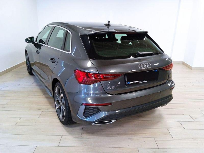 Audi A3 4ª serie SPB 30 TDI S tronic S line edition