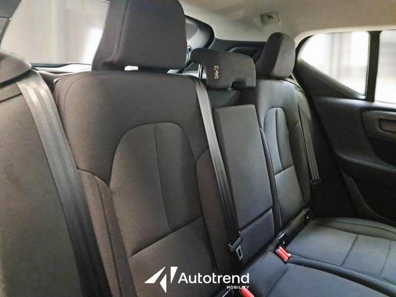 Volvo XC40 T2 129 CV NAVI LED Momentum Pro