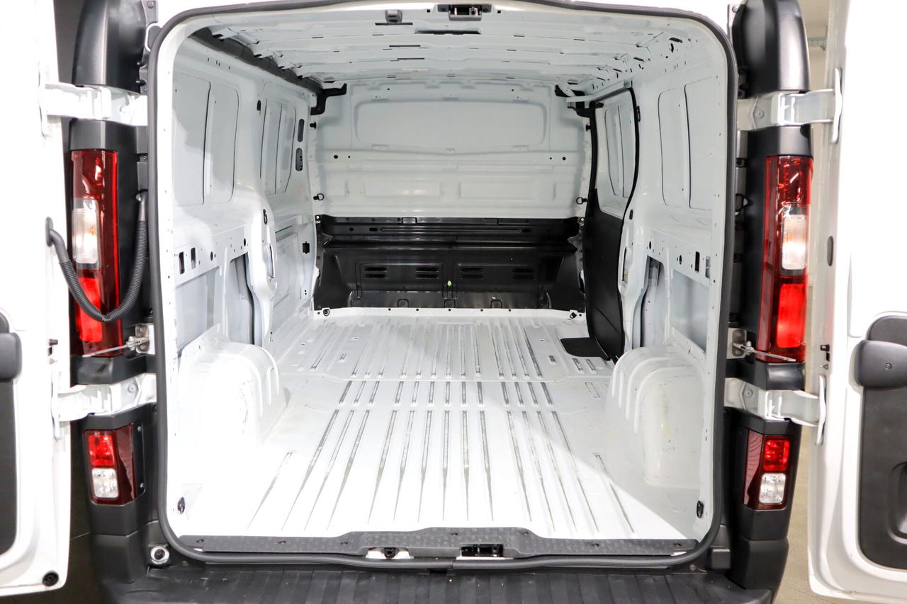 Renault Trafic 2.0 dCi 120 CV L1H1 - 16850 + IVA