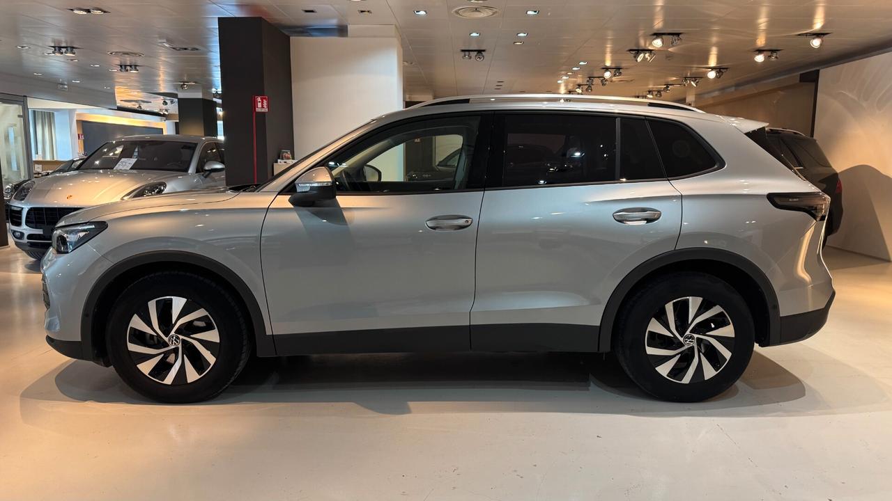 VOLKSWAGEN TIGUAN 1.5 eTSI 130CV ACT DSG EDITION PLUS - 2024