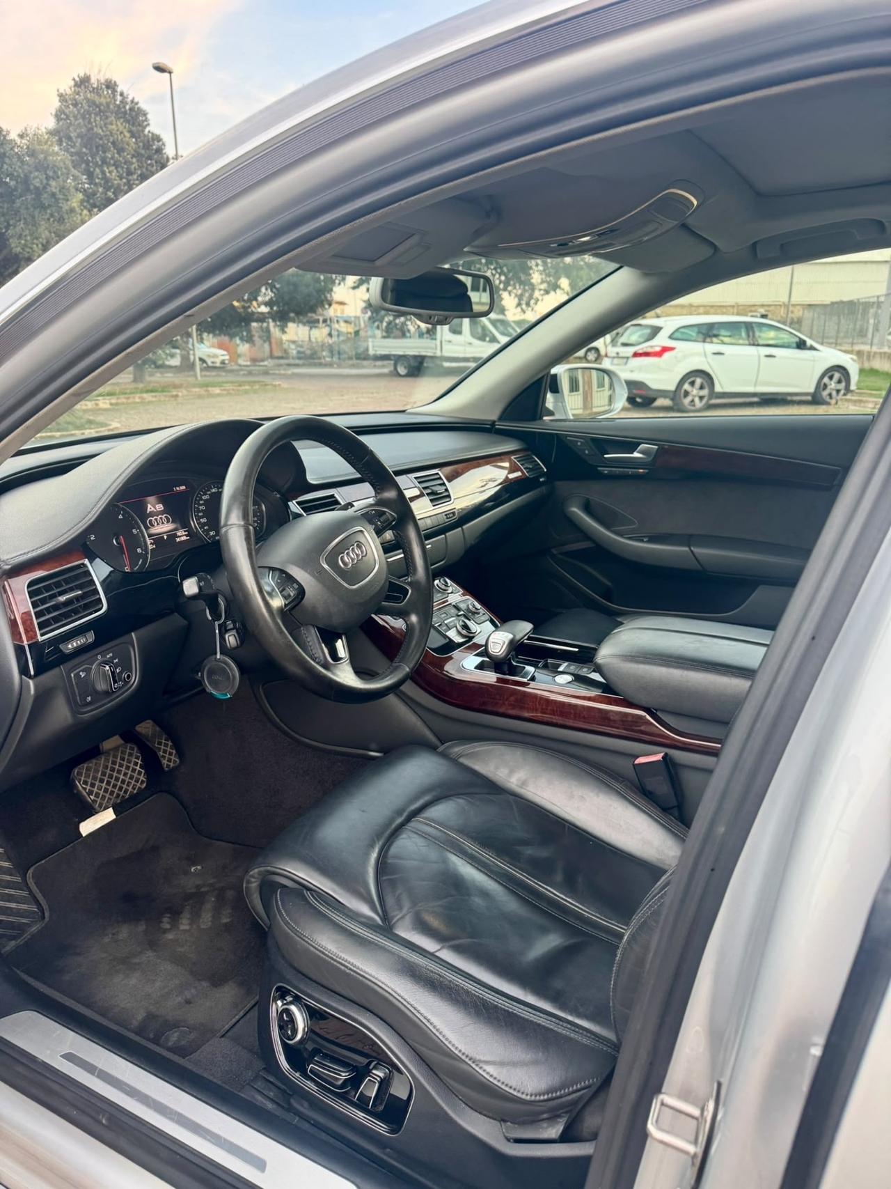 Audi A8 3.0 TDI 250 CV quattro tiptronic