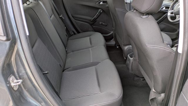 PEUGEOT 208 1.2cc 82cv