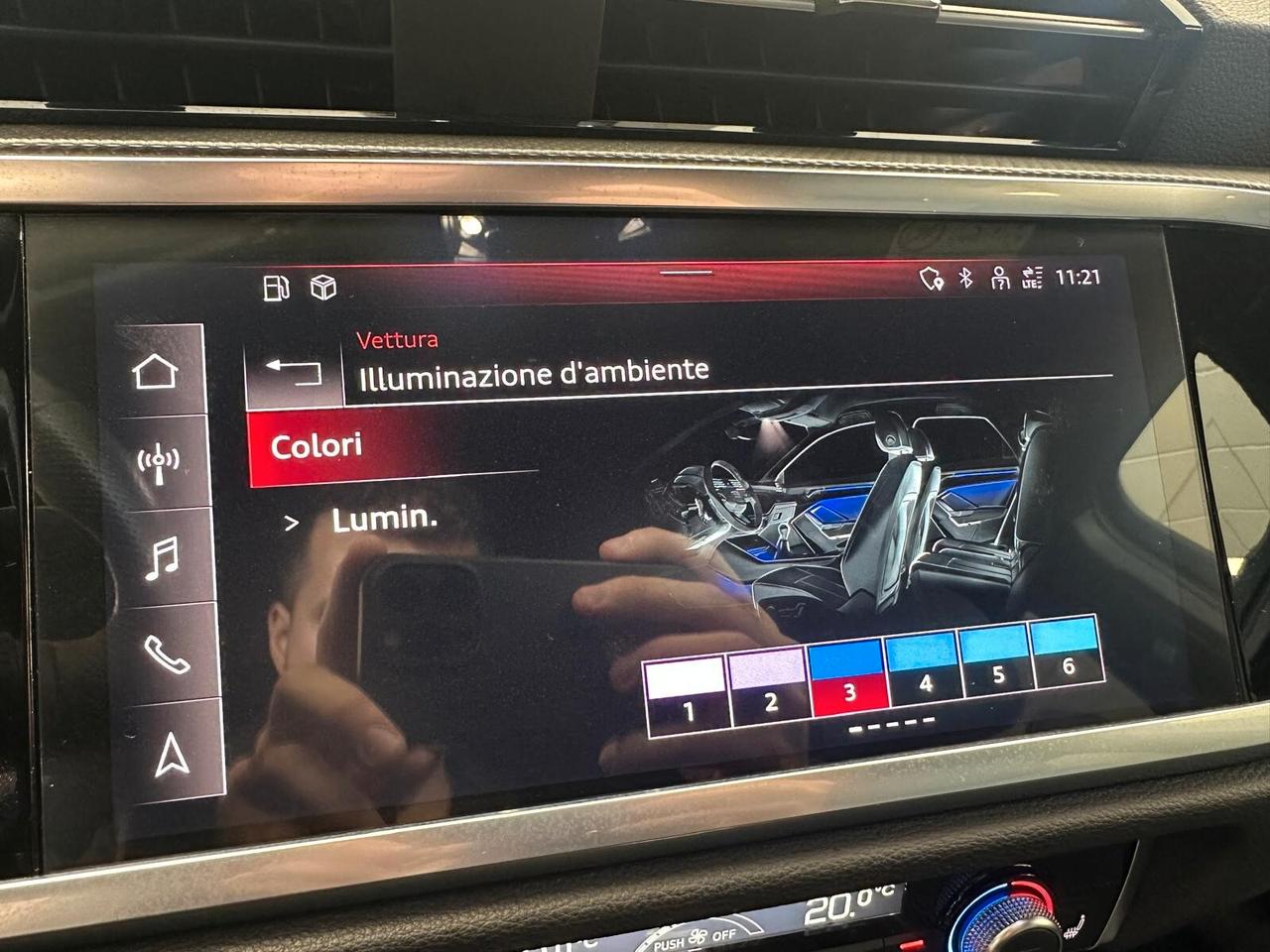 Audi Q3 SPB 35 TDI S tronic line edition Interno ed Esterno Luci Ambiente