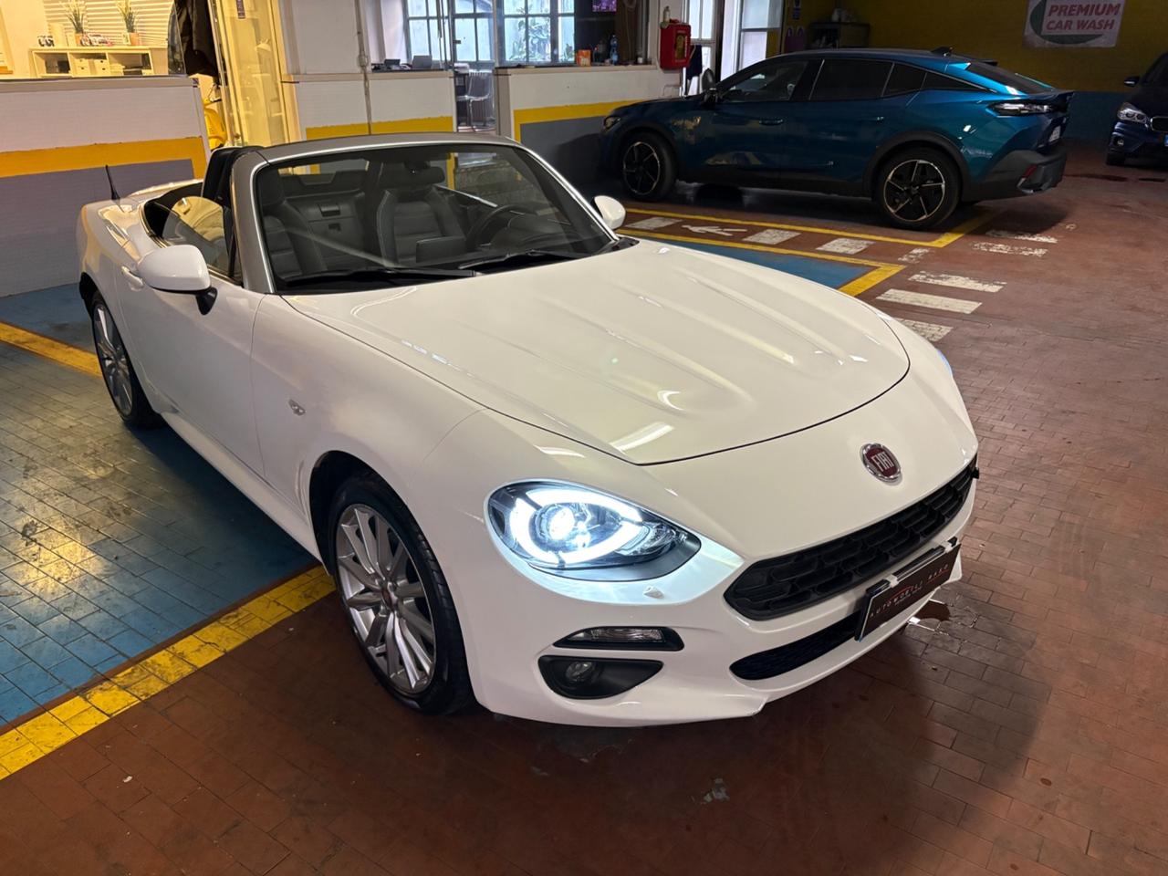 Fiat 124 Spider 1.4 MultiAir AT6 Lusso