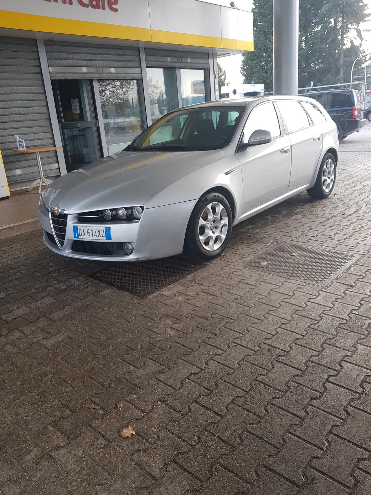 Alfa Romeo 159 1.9 JTDm Sportwagon