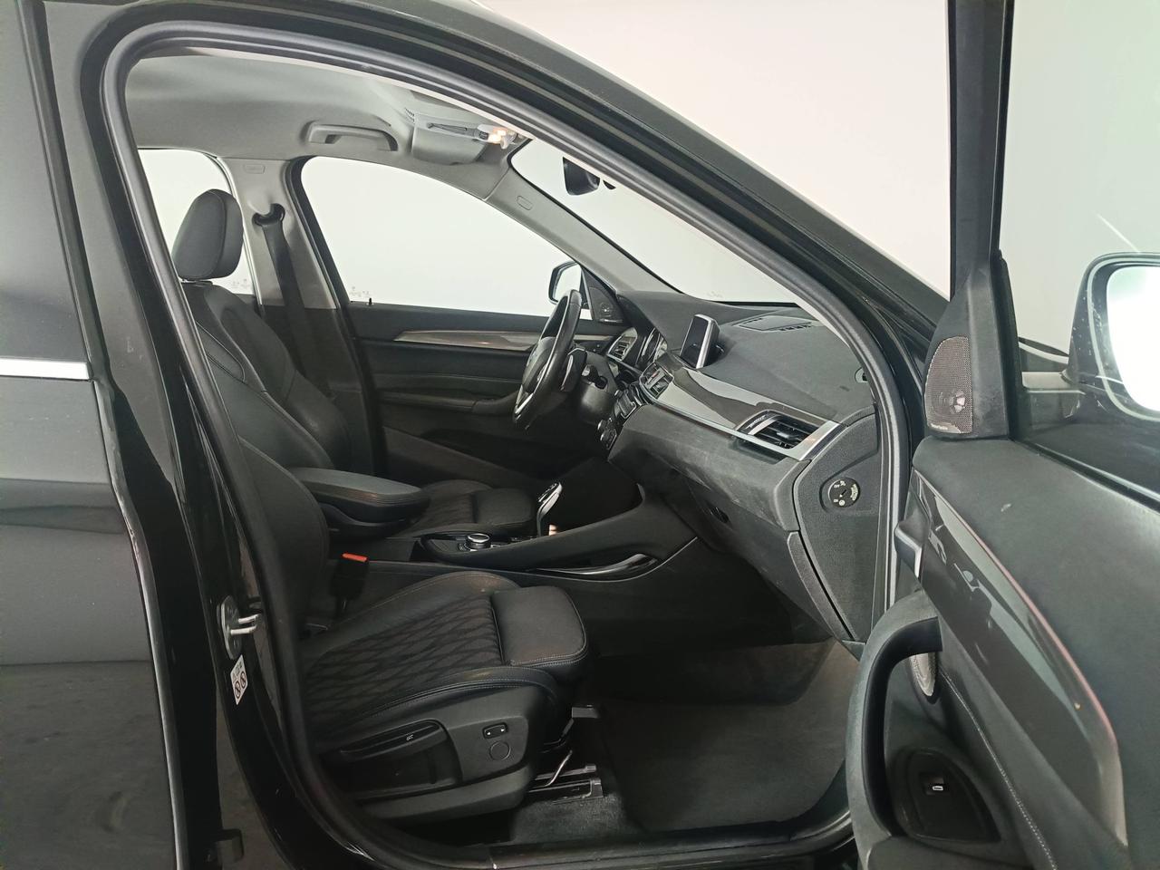 BMW X1 F48 - X1 xdrive20d xLine auto