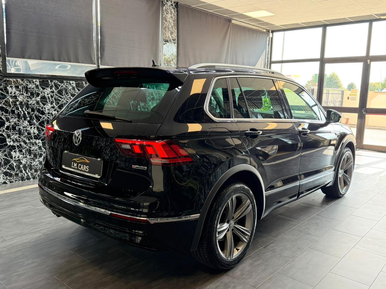 Volkswagen Tiguan 2.0 TDI DSG 4MOTION R-Line