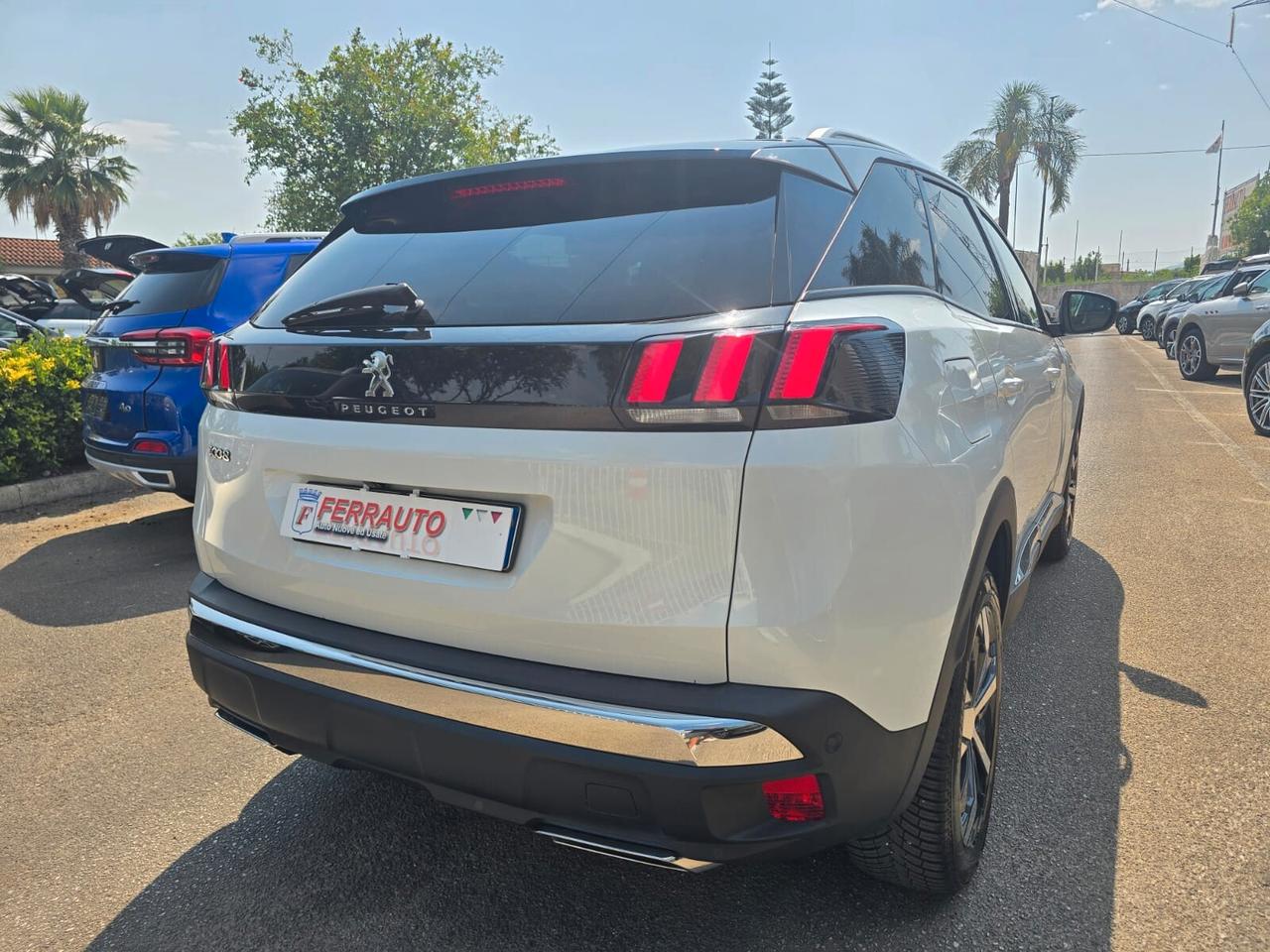 PEUGEOT 3008 TURBO 180EAT8 ALLURE