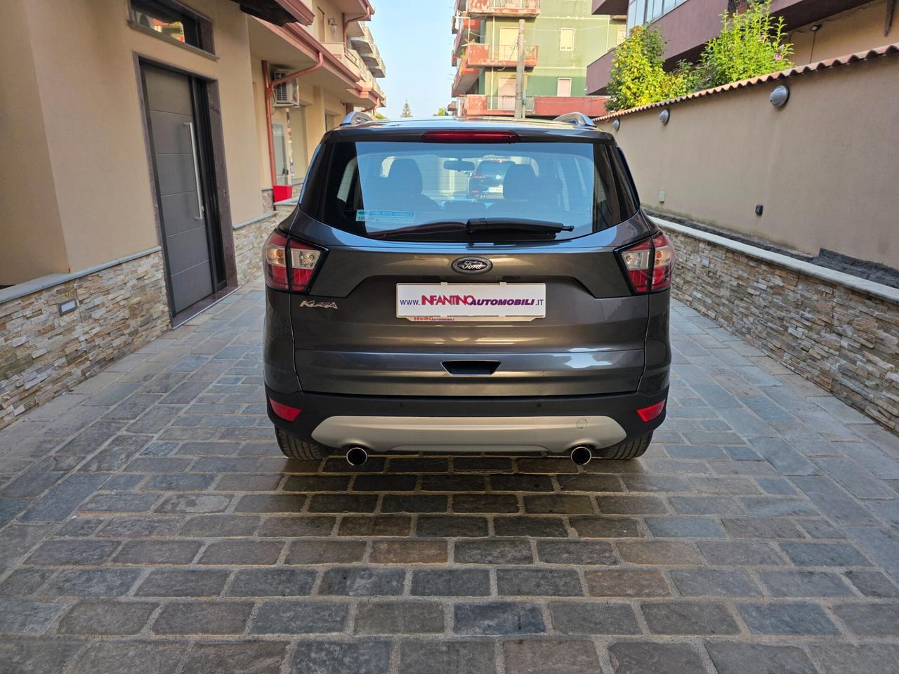 Ford Kuga 1.5 TDCI 120 CV S&S 2WD Titanium
