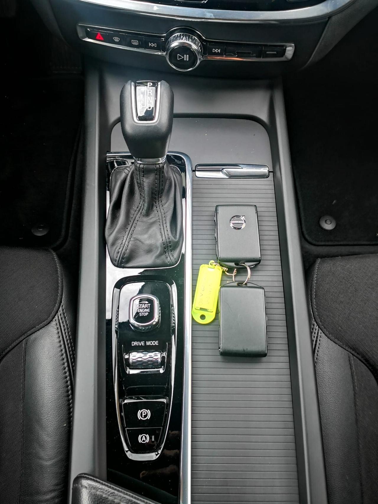 Volvo V60 Cross Country D4 AWD Geartronic ***TENUTA MOLTO BENE***UNIPROPRIETARIO***