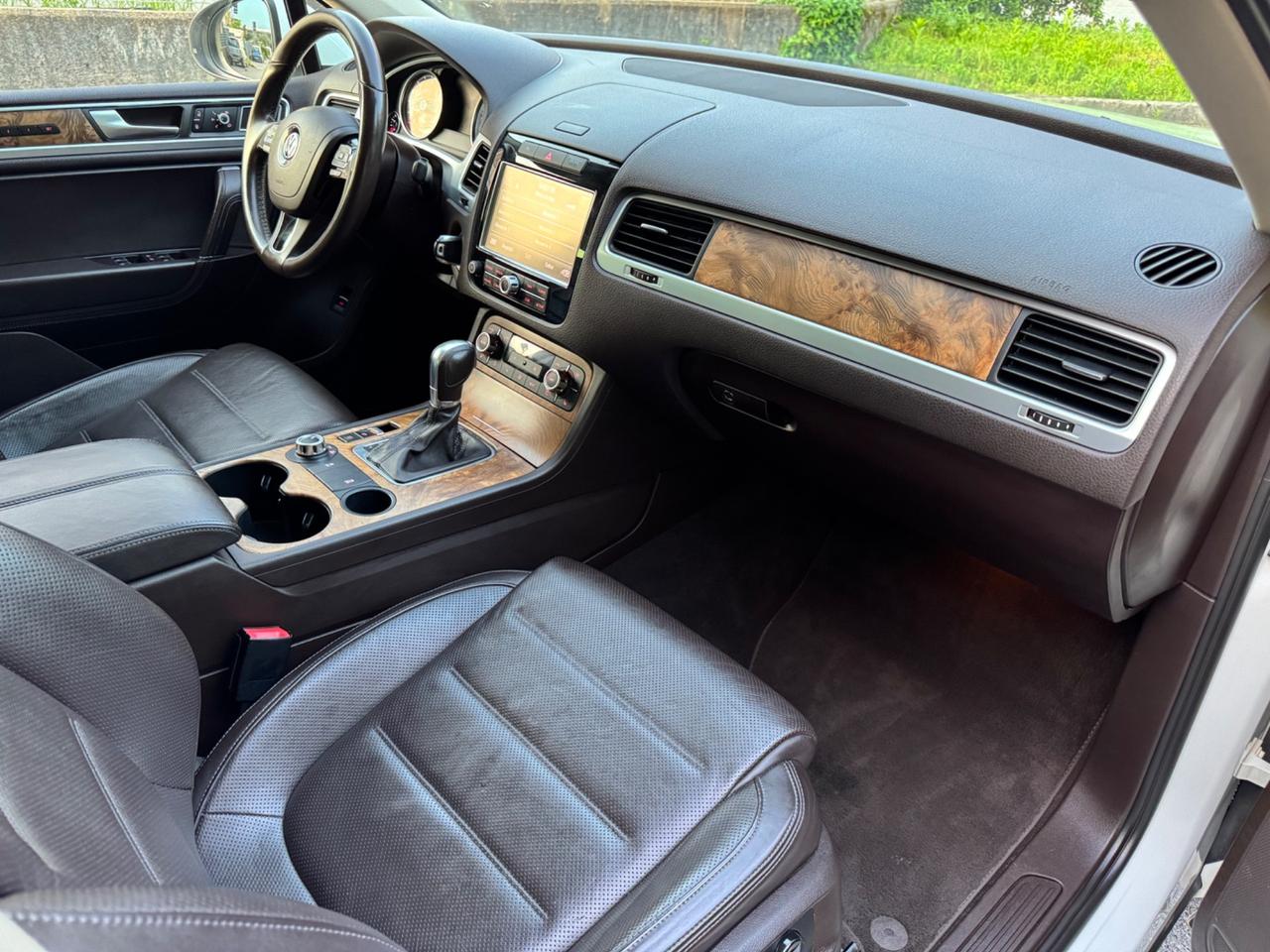 Volkswagen Touareg 3.0 TDI v6 245CV