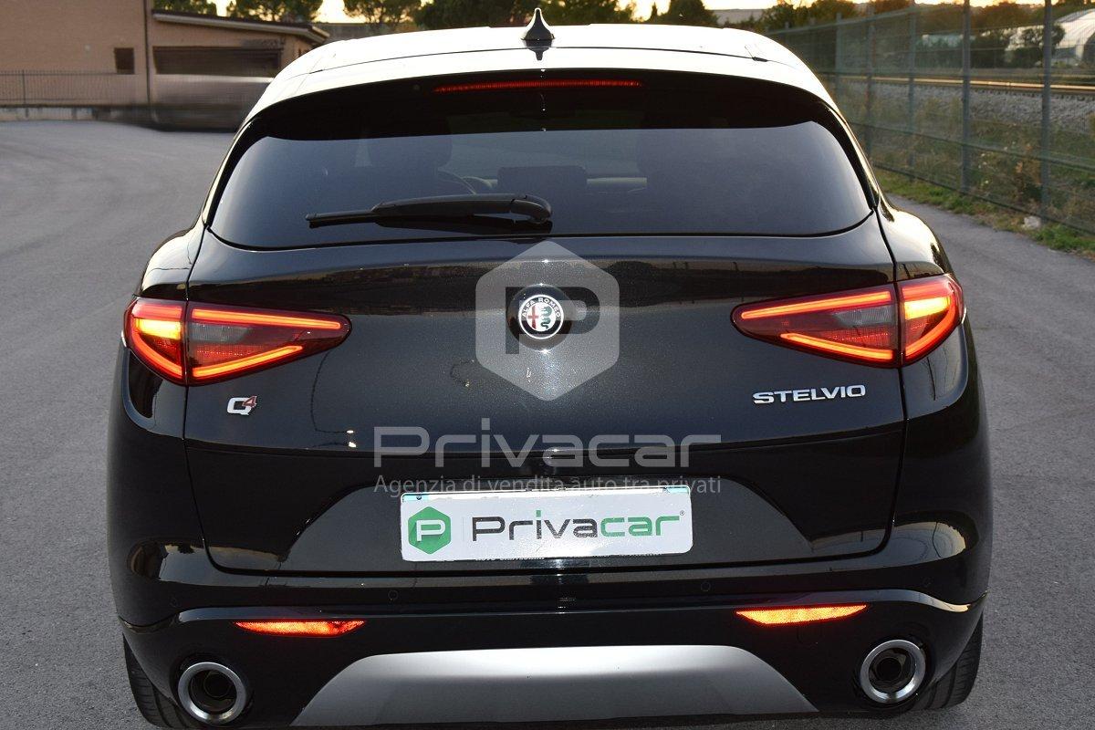 ALFA ROMEO Stelvio 2.2 Turbodiesel 210 CV AT8 Q4 Ti