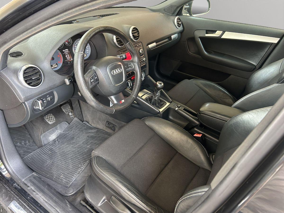 AUDI - A3 Sportback - 1.6 TDI 105 F.AP. S LINE
