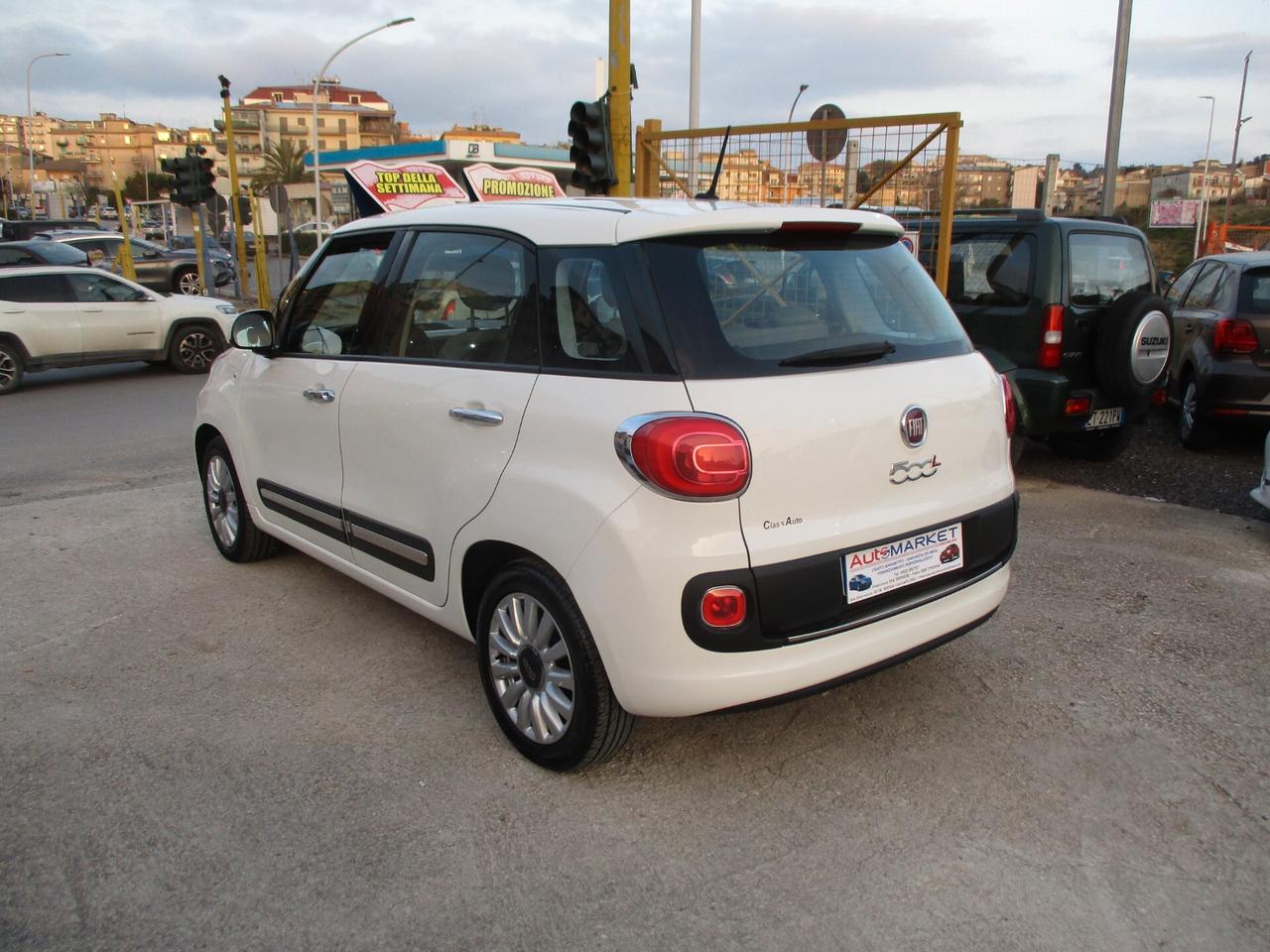 Fiat 500L 1.4 95 CV Lounge PARI AL NUOVO