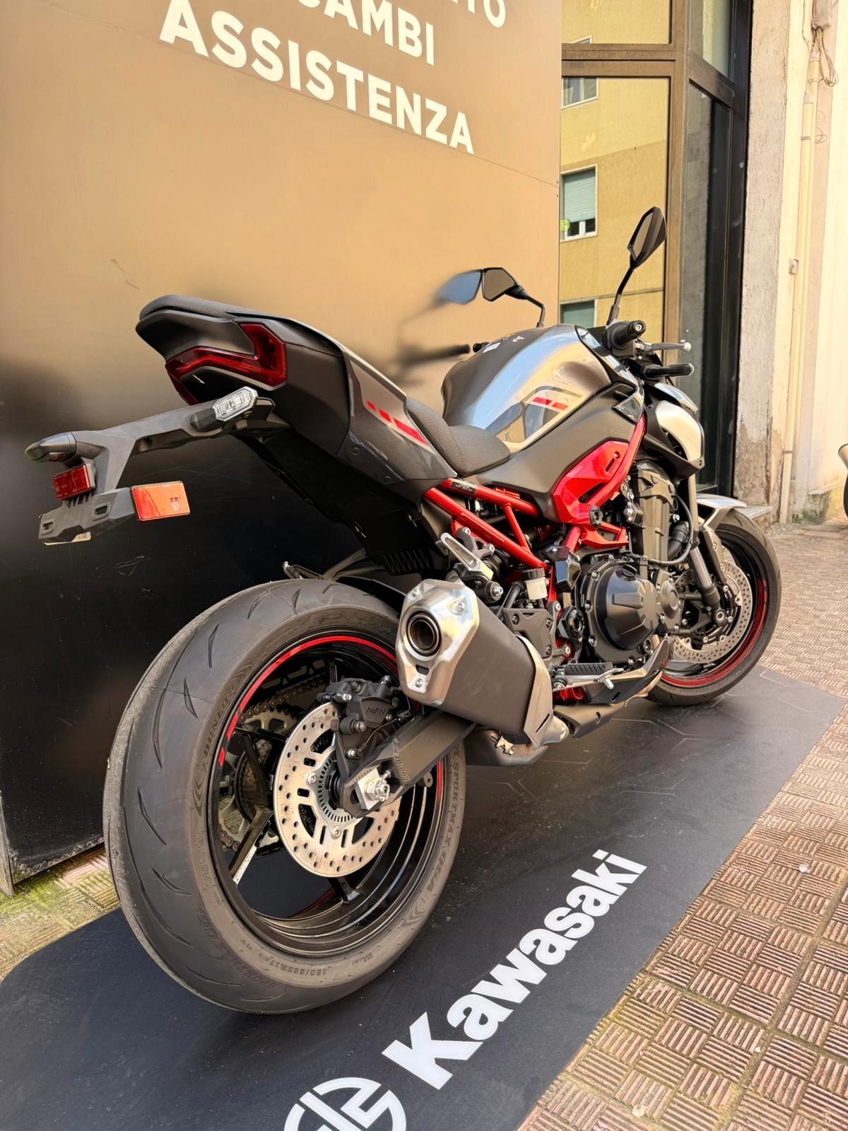 Kawasaki Z900 MY25 – 70 kW Depotenziabile – Promo 8.690€ – Ultima disponibile