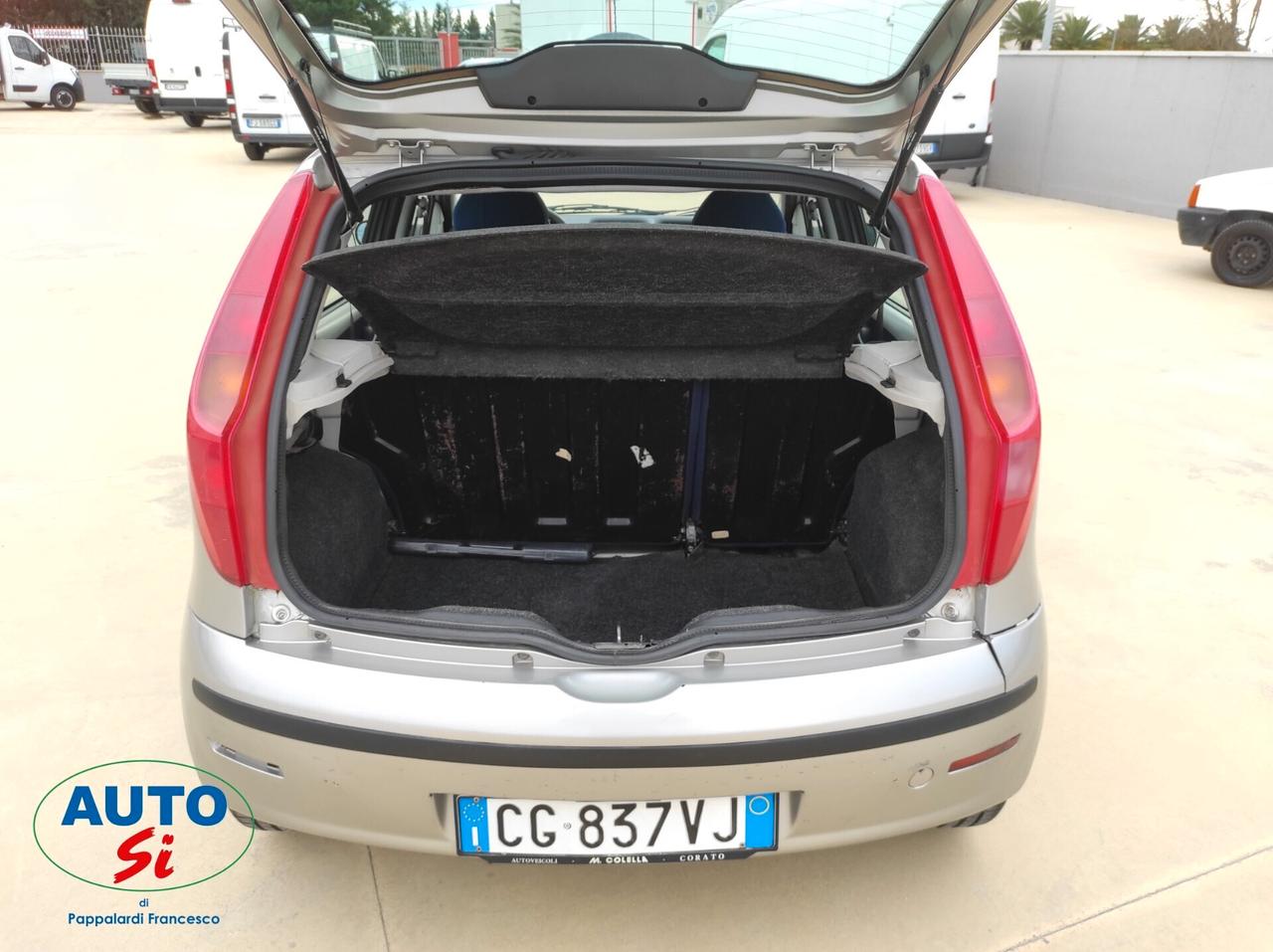 Fiat Punto 1.3 Mjet - 69cv NEOPATENTATI