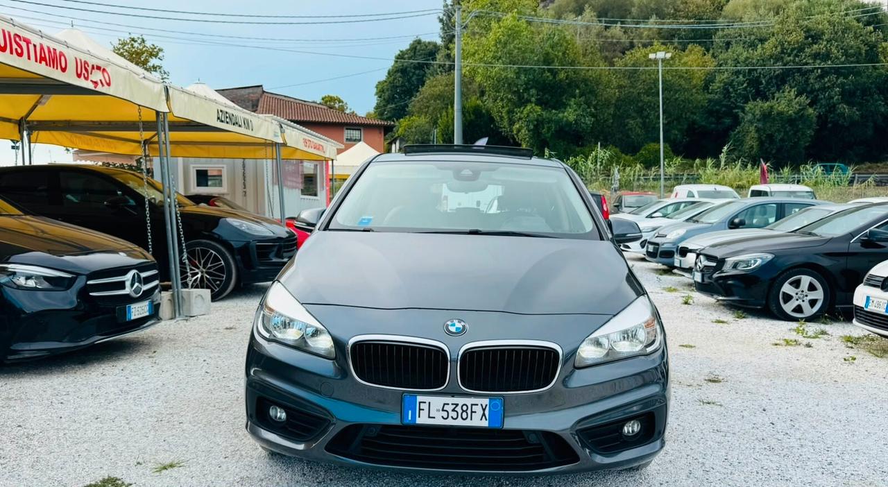 Bmw Serie 2 Gran Tourer 220i aut.