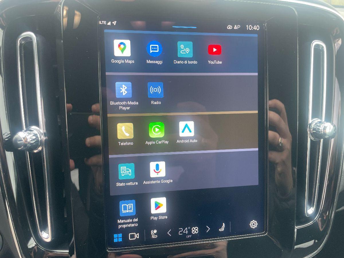 VOLVO - XC40 - B3 automatico Core