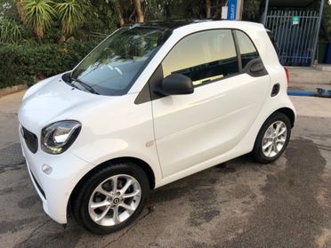 Smart ForTwo 1.0 Aut. Pelle Navi tetto panorama