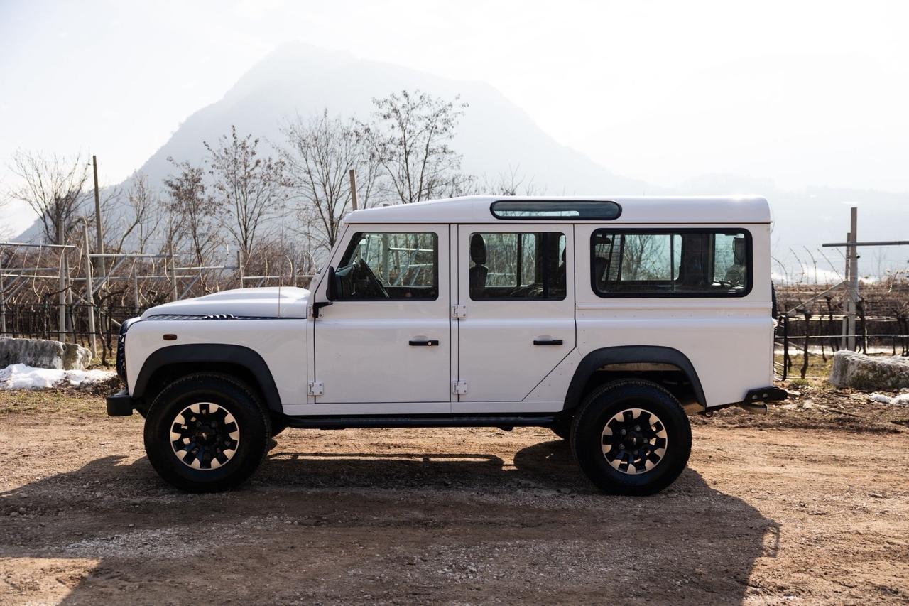 Land Rover Defender 110 2.2 TD4 Station Wagon E N1