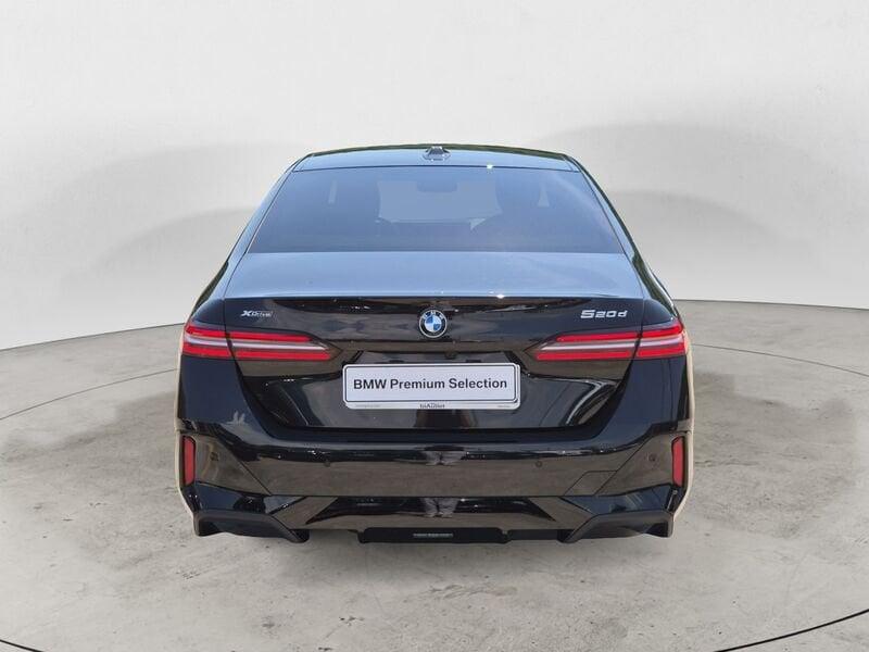 BMW Serie 5 G60 Berlina 520d 48V xdrive MSport auto