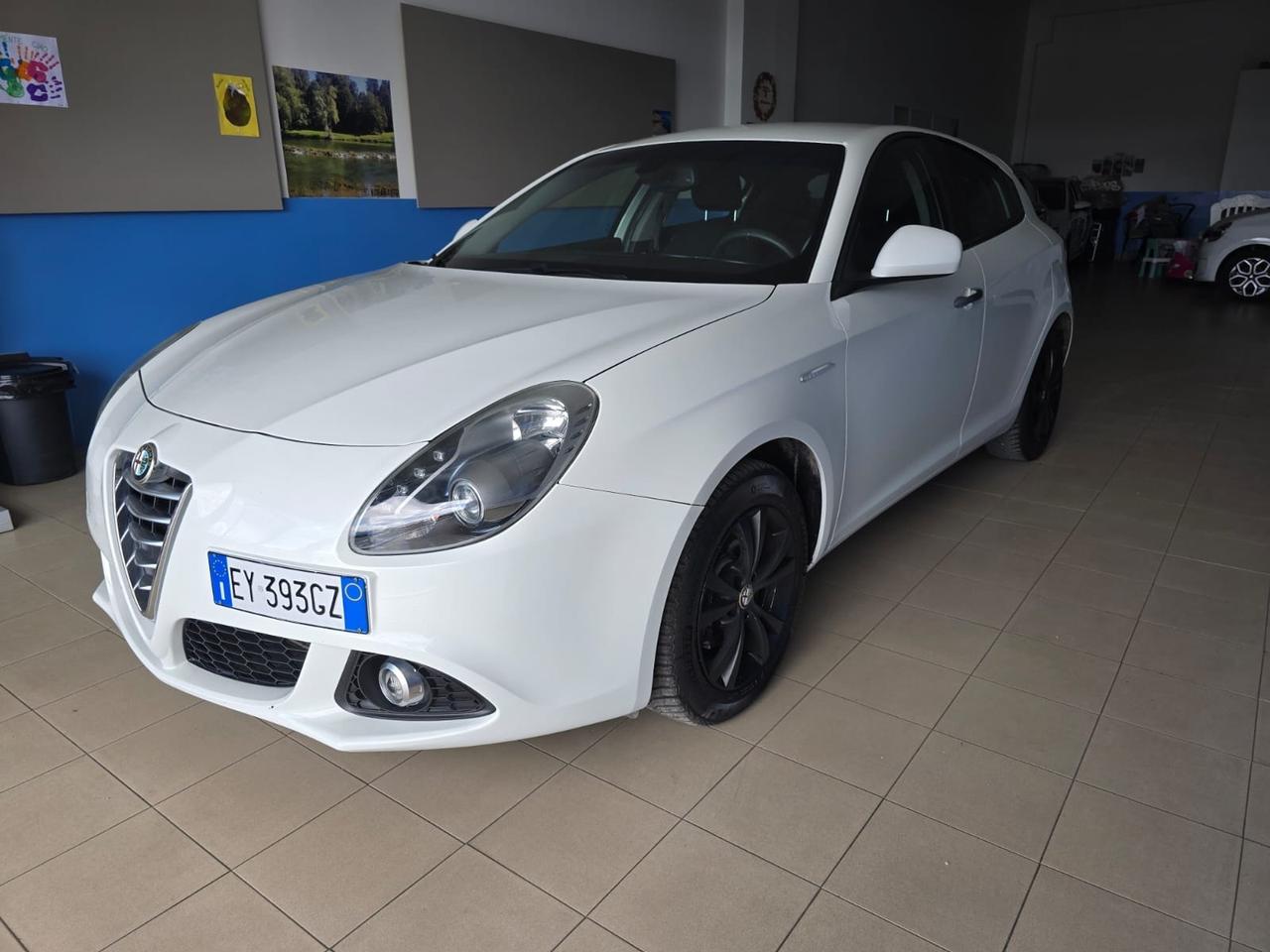 Alfa Romeo Giulietta 1.6 JTDm-2 105 CV Exclusive