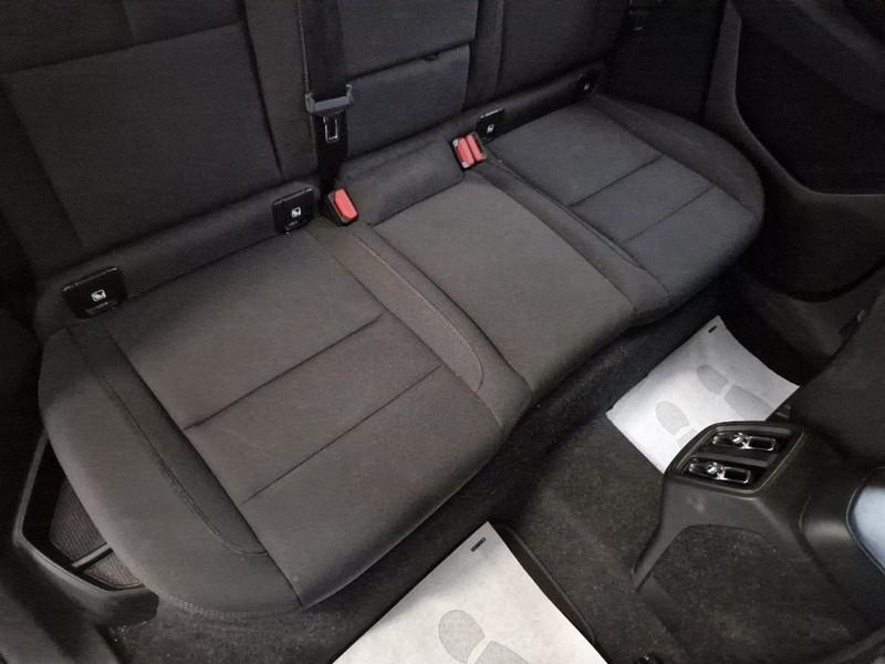 VOLVO XC40 D3 Geartronic Momentum Pro MY21