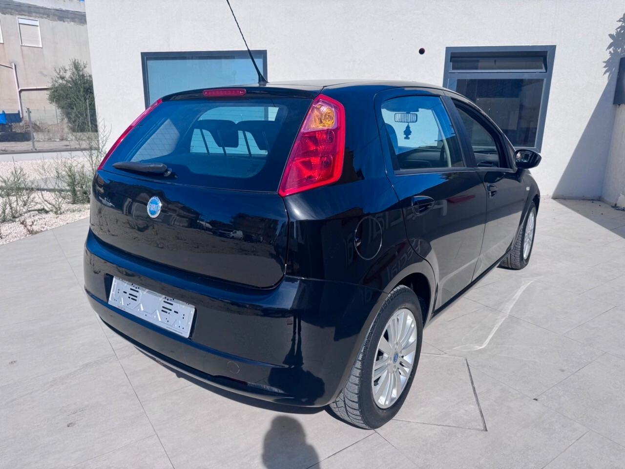 Fiat Grande Punto 1.3 MJT 90 CV 5 porte Dynamic