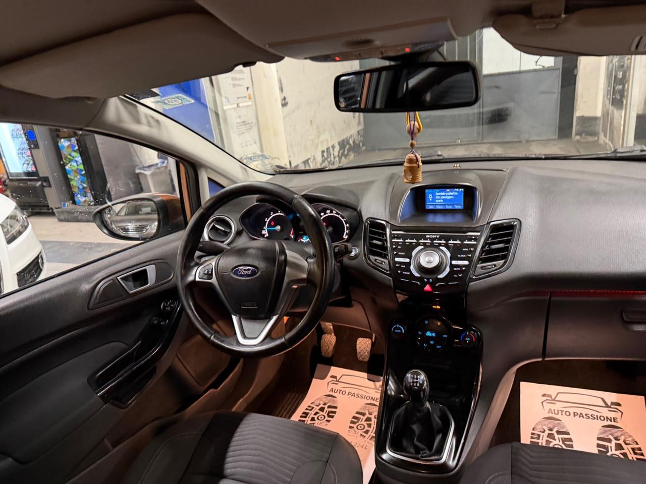 Ford Fiesta 1.0 80CV 5 porte Titanium