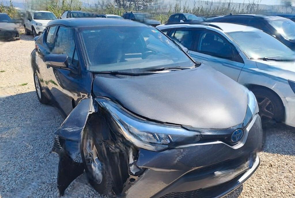 Toyota C-HR 1.8 Hybrid E-CVT Business