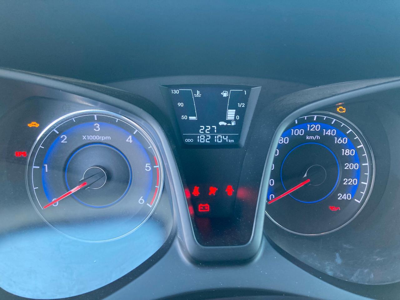 Hyundai iX20 1.4 crdi Comfort 90cv NEOPATENTATI