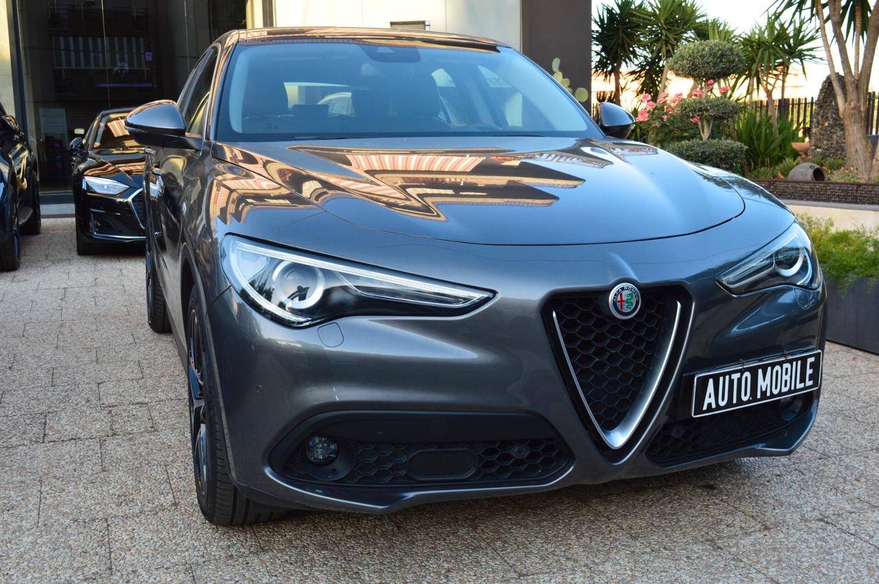 Alfa Romeo Stelvio 2.2 Turbodiesel 150 CV AT8 RWD Super