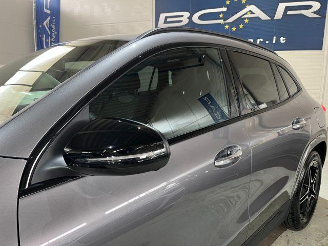 MERCEDES-BENZ GLA 200 d Autom. AMG Premium Plus NIGHT/LED MULTICOL/TELEC