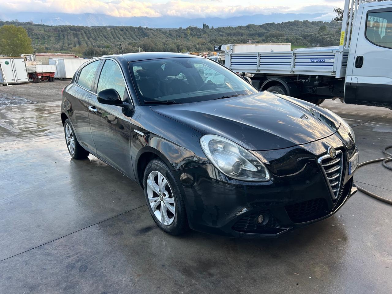 Alfa Romeo Giulietta 1.6 JTDm-2 105 CV Distinctive