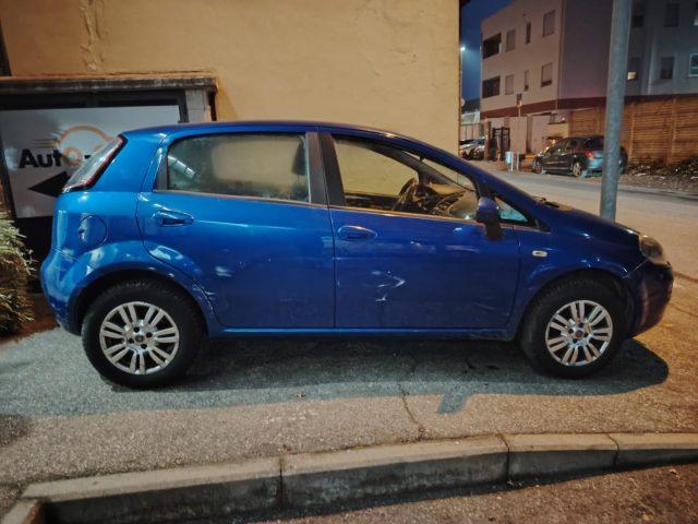 FIAT Punto 1.4 8V 5 porte Natural Power Pop PER COMMERCIANTI