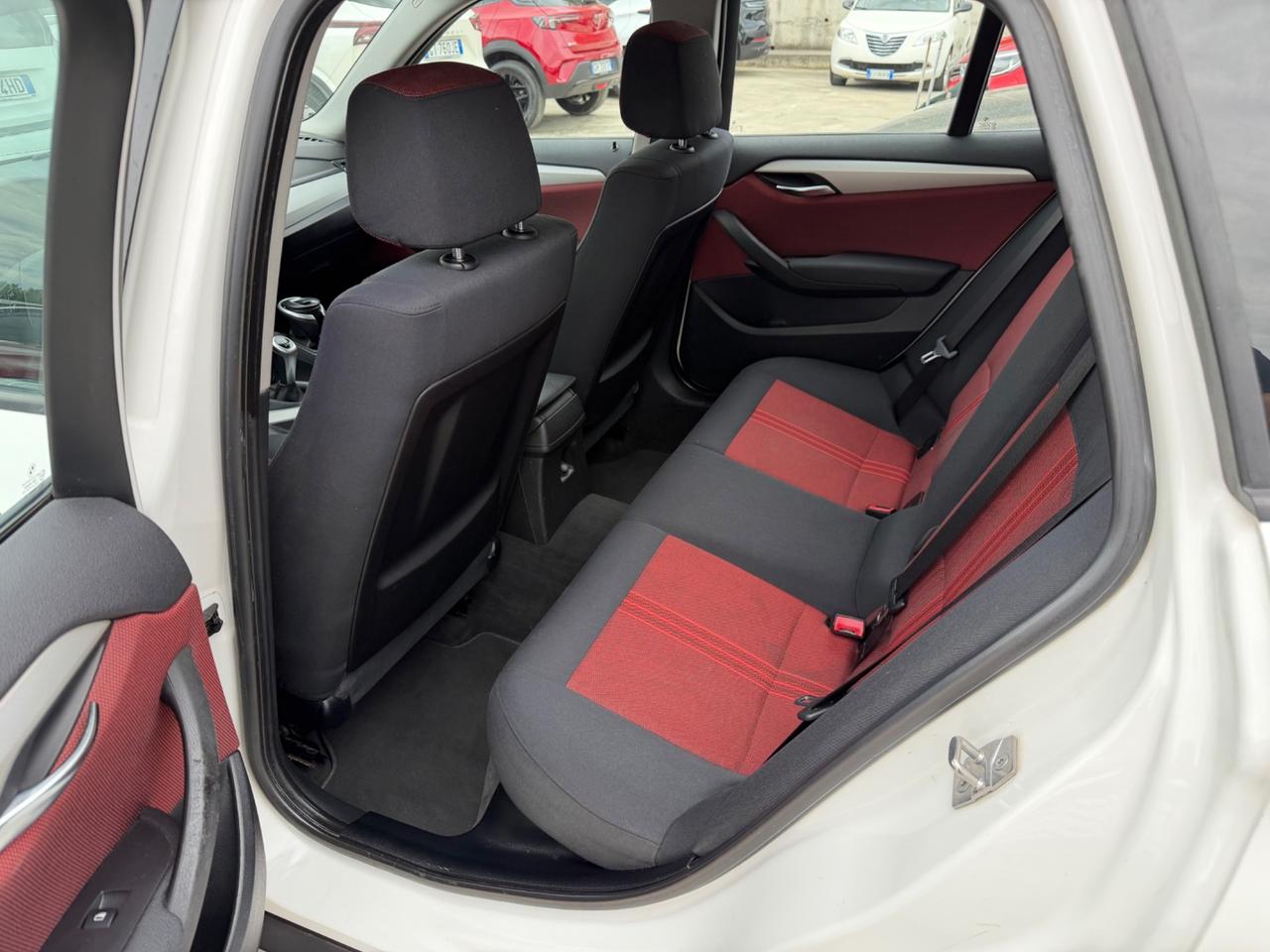 Bmw X1 sDrive18d Attiva 143CV