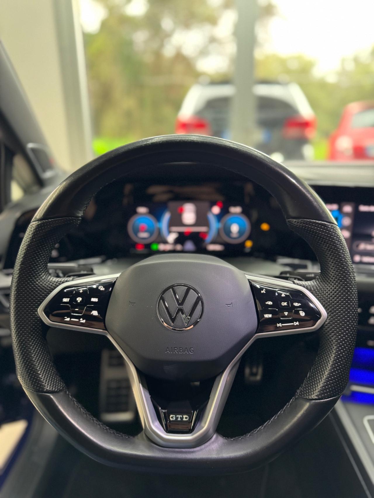 Volkswagen Golf 8 VIII 2.0 GTD 200cv dsg