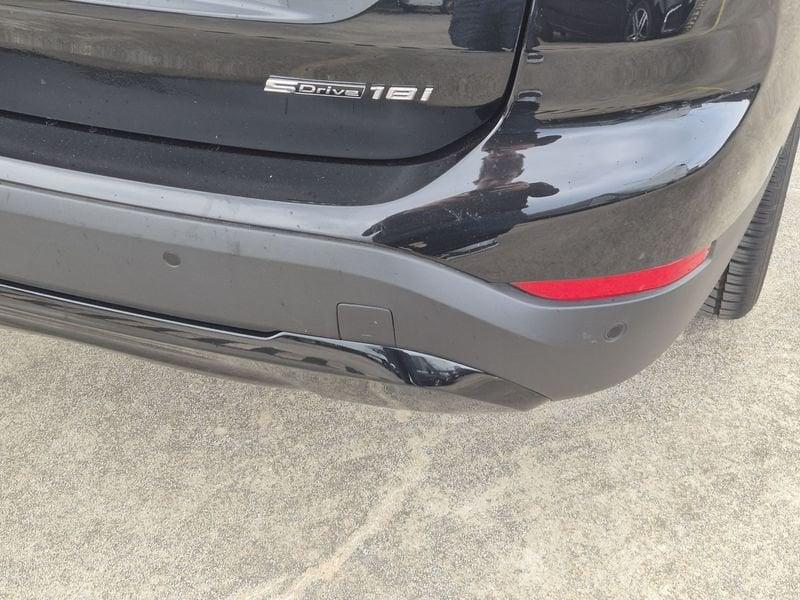 BMW X1 sdrive18i Advantage 136cv