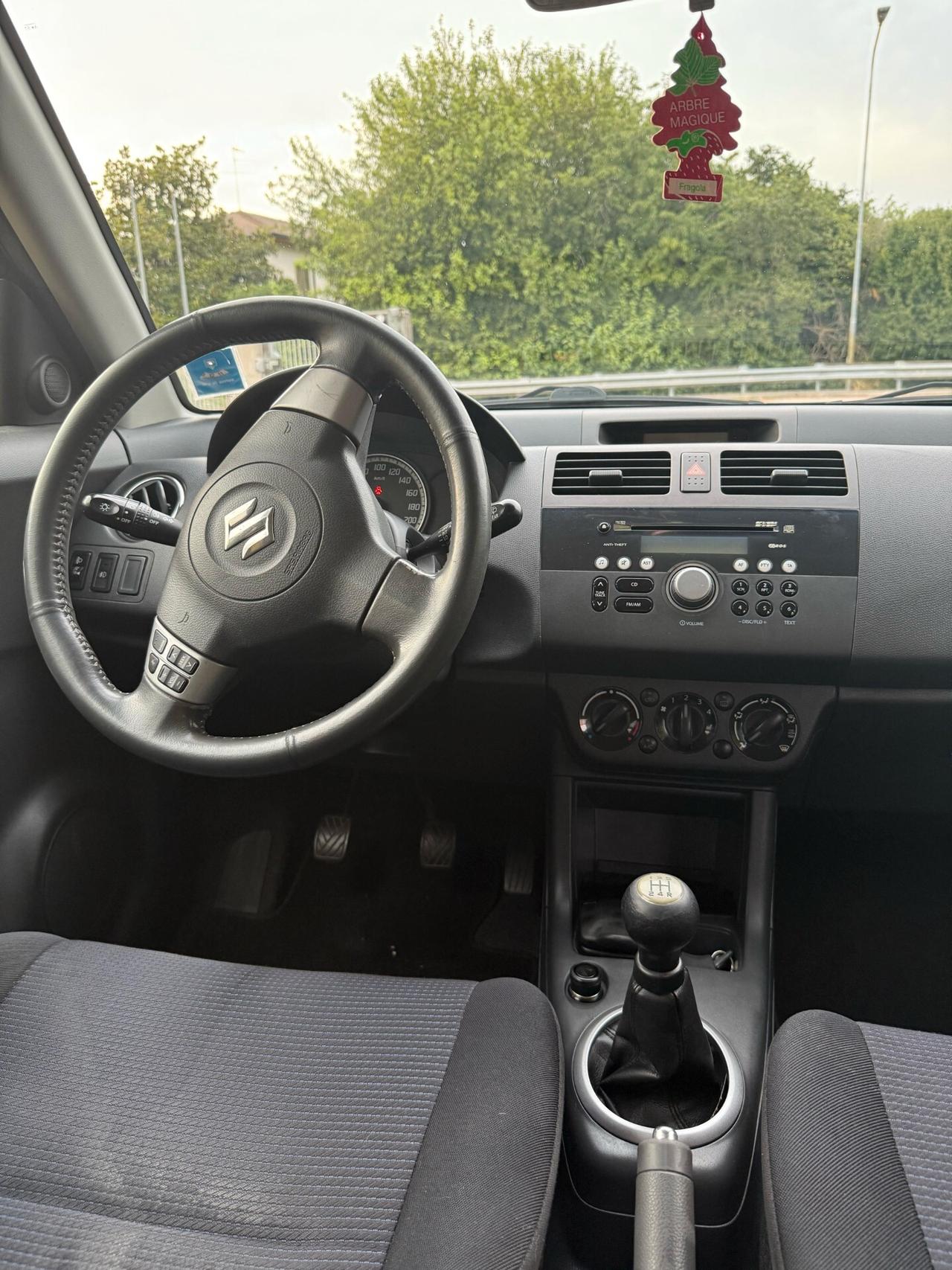 Suzuki Swift 1.3 5p. GL