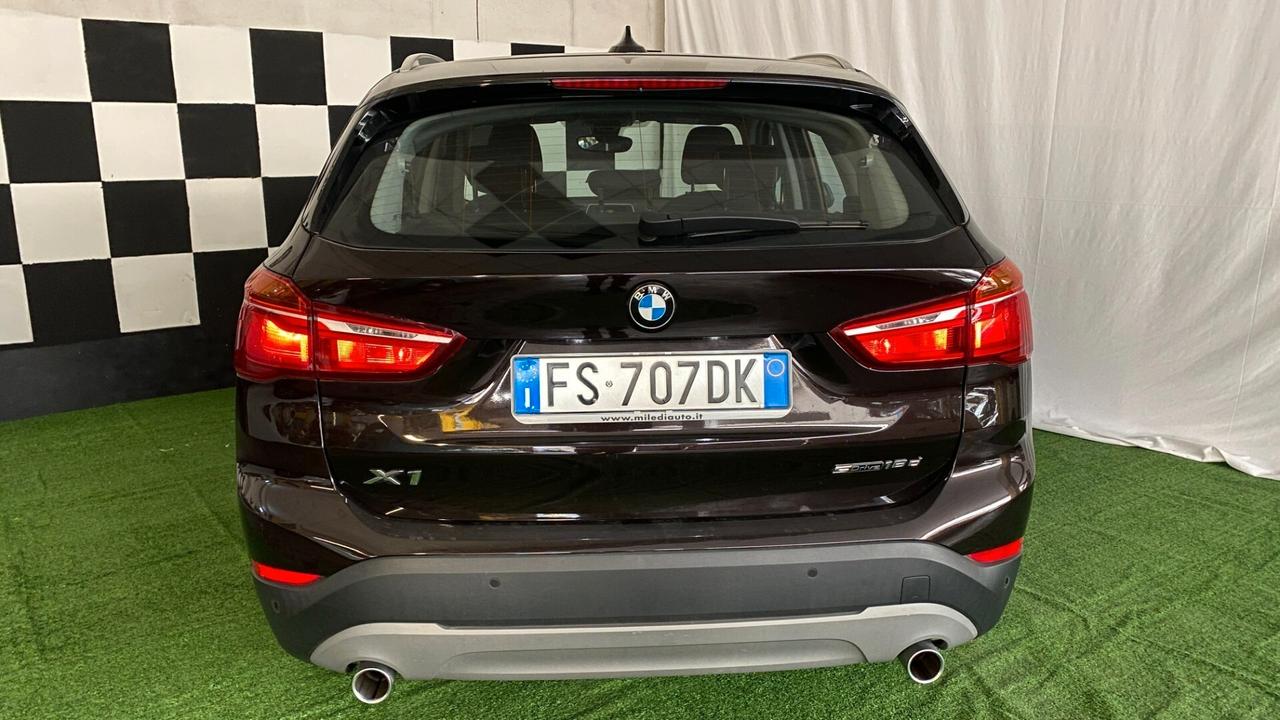 Bmw X1 sDrive18d Business