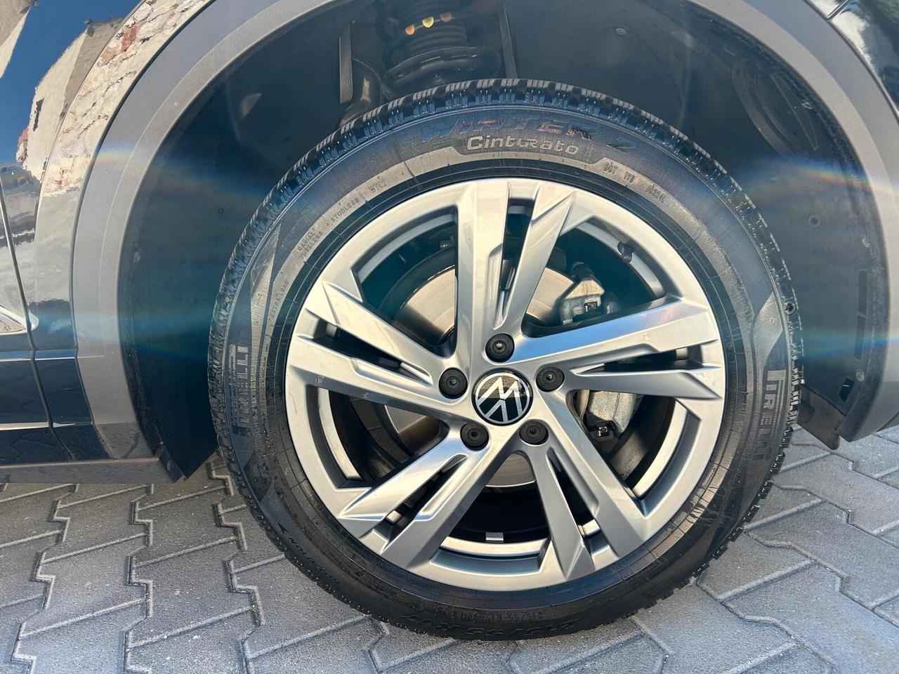 Volkswagen T-Roc 1.5 TSI ACT DSG R-Line