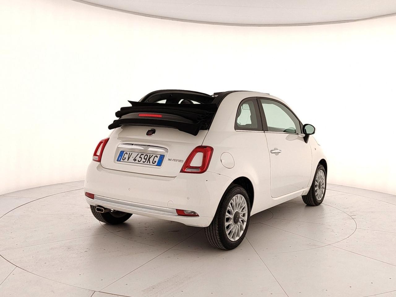 Fiat 500 C 1.0 Hybrid Dolcevita