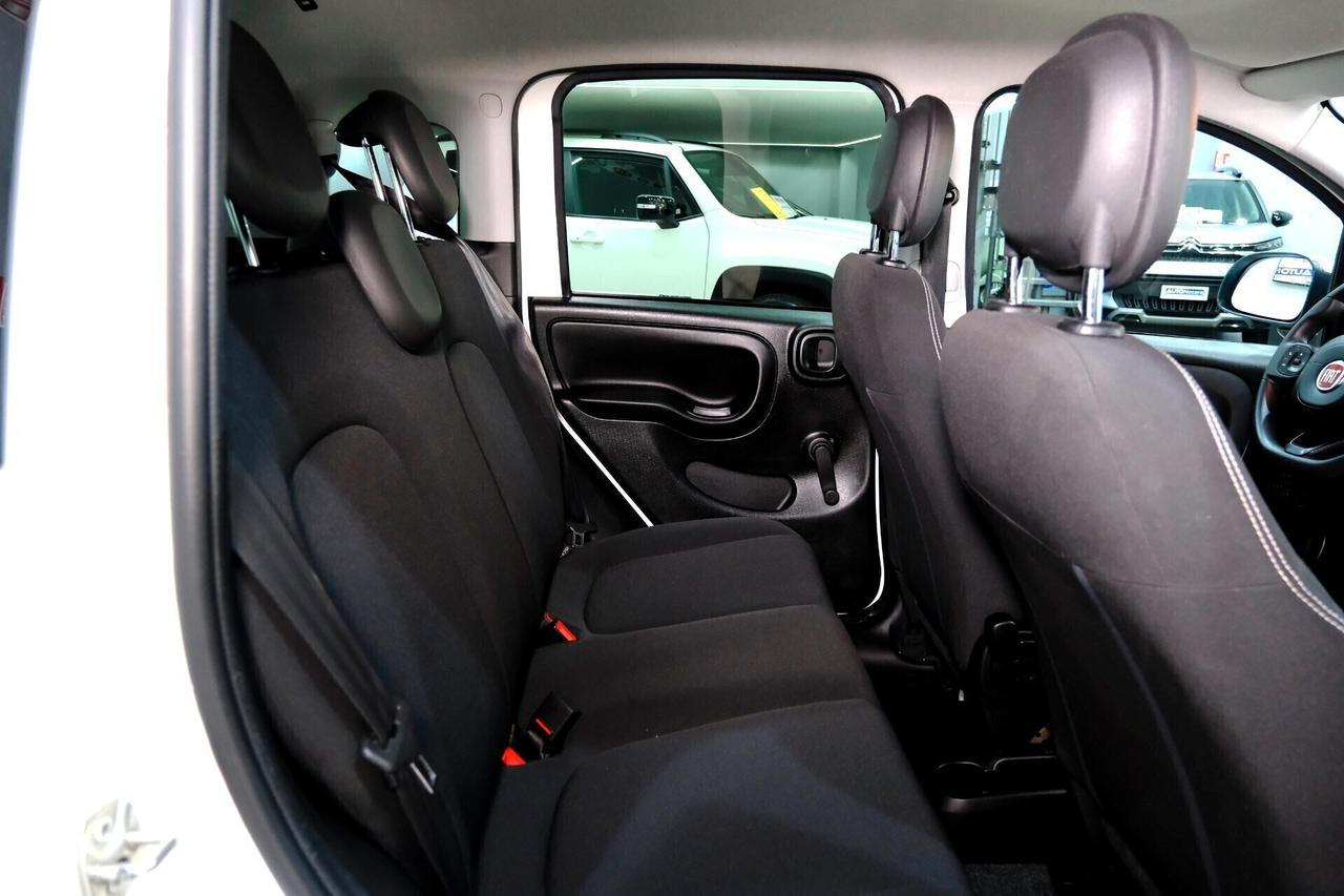 Fiat Panda Cross 70cv HYBRID CARPLAY